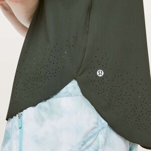 lululemon Set Free Run Tank Camo Green Laser Cut Details